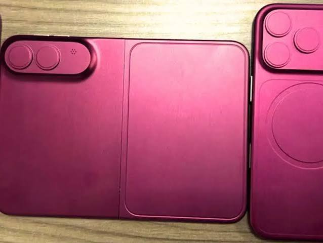 Apple upcoming foldable phone